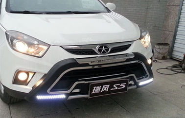 China JAC 2013 S5 Vorderauto Stoßstange Schutz mit LED Tageslicht fournisseur
